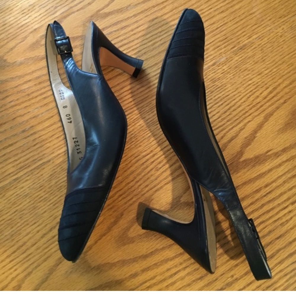 Navy Ferragamo sling back pumps 8 AAAA